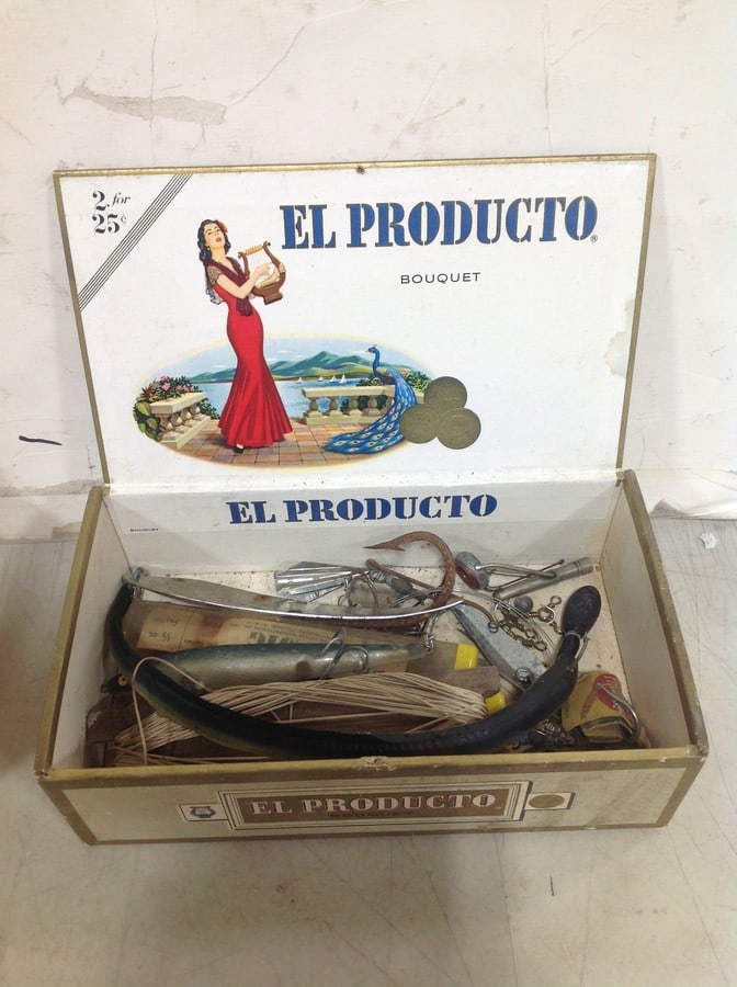 Vintage fishing supplies in El Producto cigar box (1 of 1)