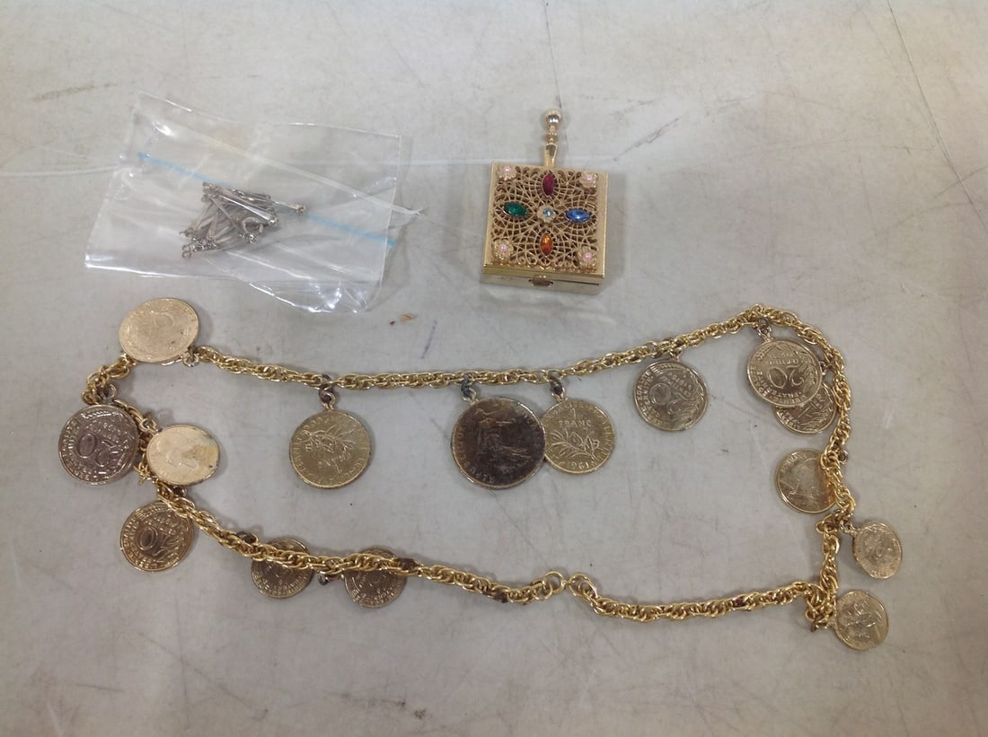 1940's ashtray, coin necklace, and more: 1940's ashtray, coin necklace, and more