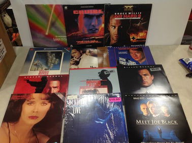 Various Laserdiscs (Die Hard 2, Cruise, Meet Joe Black, and more)