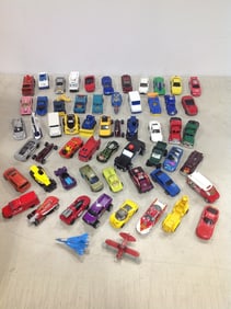 Various toy cars(HotWheels and more)