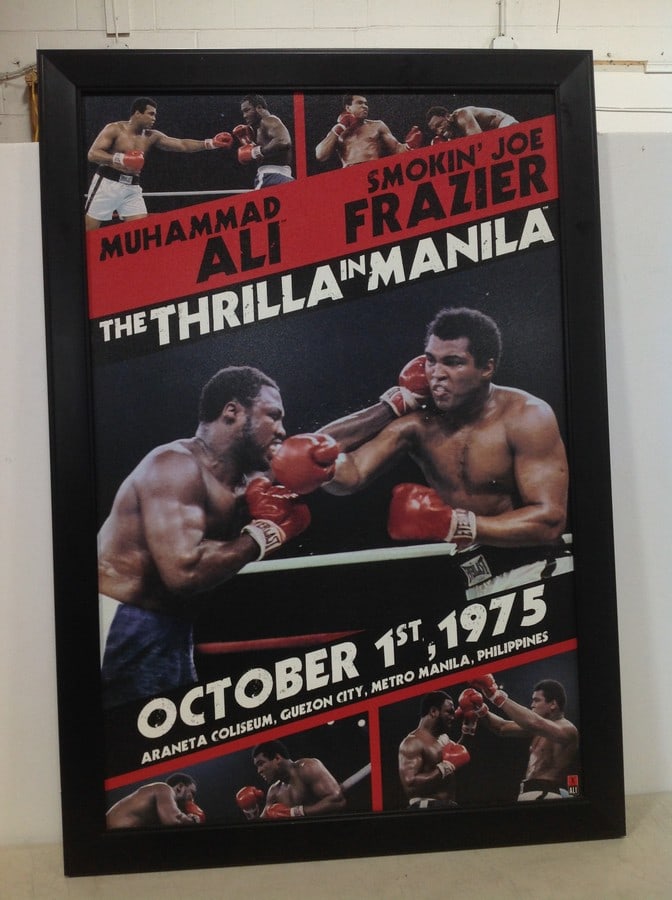 Framed The Thrilla in Mania Photographic Print (27.5.inx40in): Framed The Thrilla in Mania Photographic Print (27.5.inx40in)