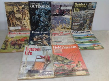 Various hunting magazines(Outdoor Life, Field & Stream, and more)