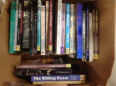 Various books(Obsession, The Killing Room, Gulf Breeze, and more)