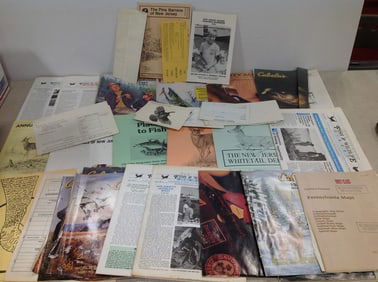 Vintage ephemera(magazines, brochures, and more)