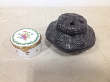 Vintage Japanese Incense Burner and Haviland Limoges Paris Trinket Box (Tallest - 2.5in)