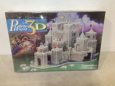 Challenging 3D Camelot Puzzle
