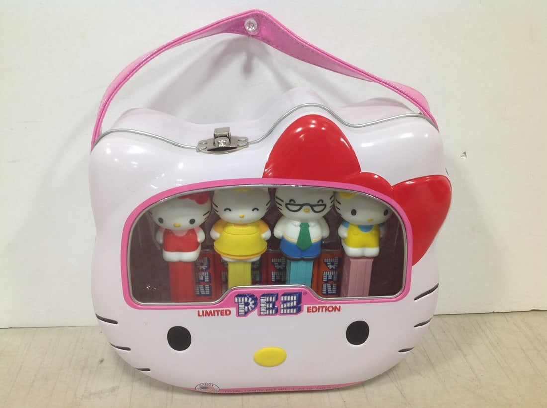 Hello Kitty Pez Collectibles *NEW IN BOX*: Hello Kitty Pez Collectibles *NEW IN BOX*