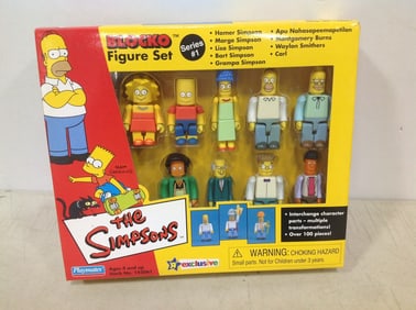 The Simpsons Blocko Figure Set (Homer, Lisa, Bart, and more) *NEW IN BOX*
