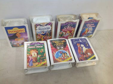 Disney Collectible Figures (Alice in Wonderland, Snow White, and more)