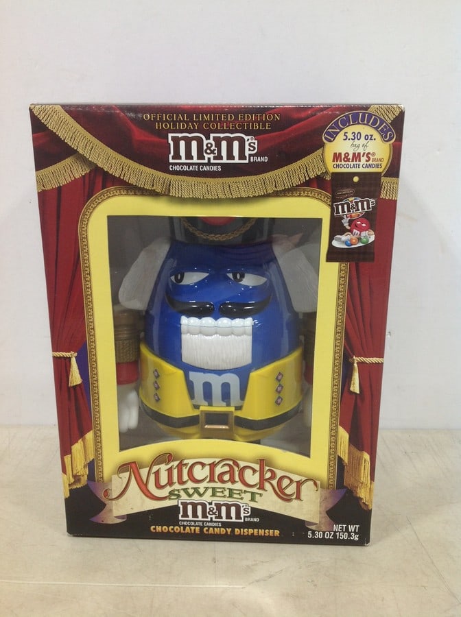 M&M Nutcracker Holiday Collectible *NEW IN BOX*: M&M Nutcracker Holiday Collectible *NEW IN BOX*