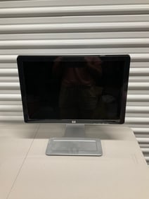 hp 24" computer monitor with bendable stand