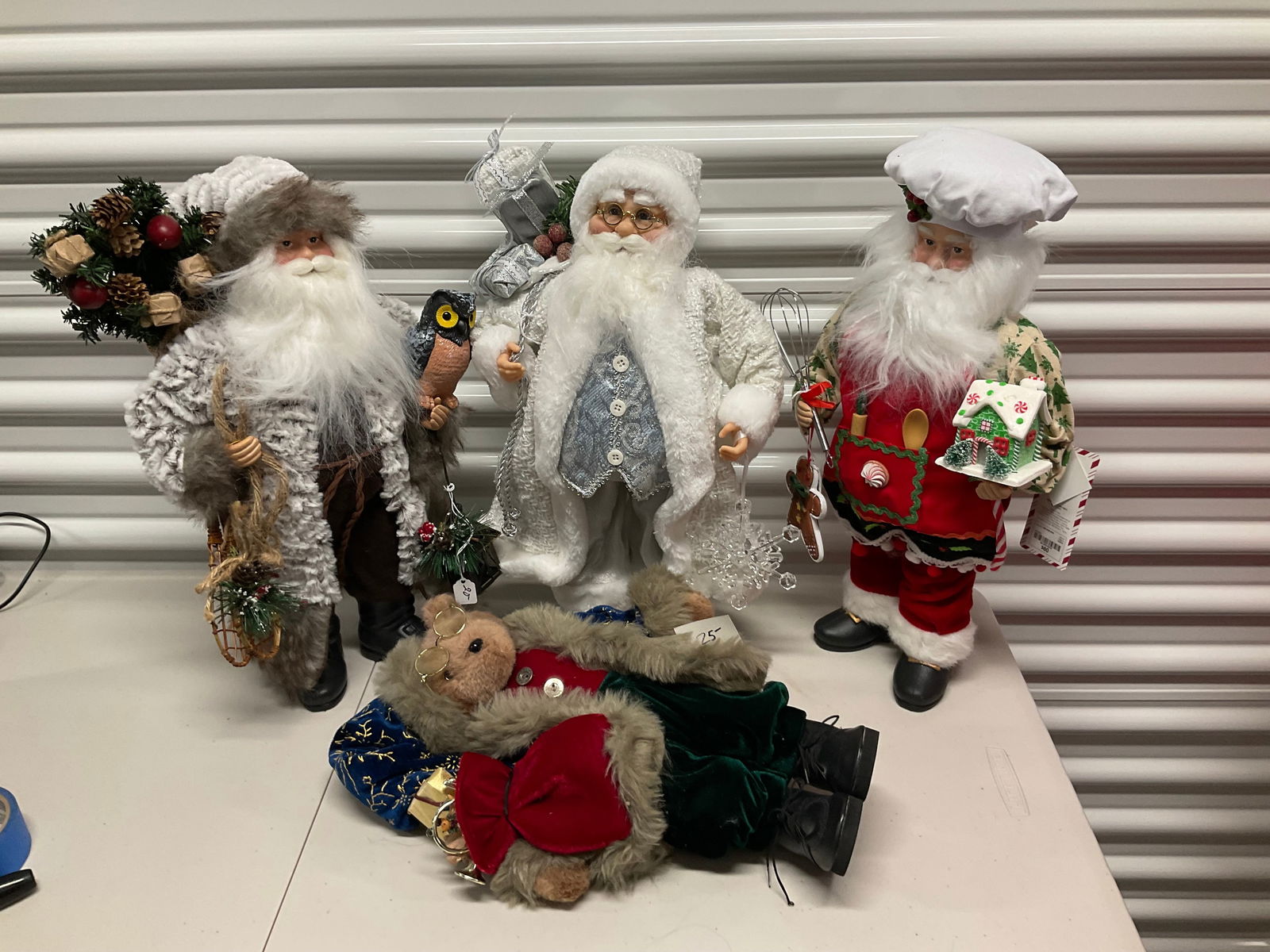 Lot of 4 Santa Claus figures 14in tall (1 of 1)