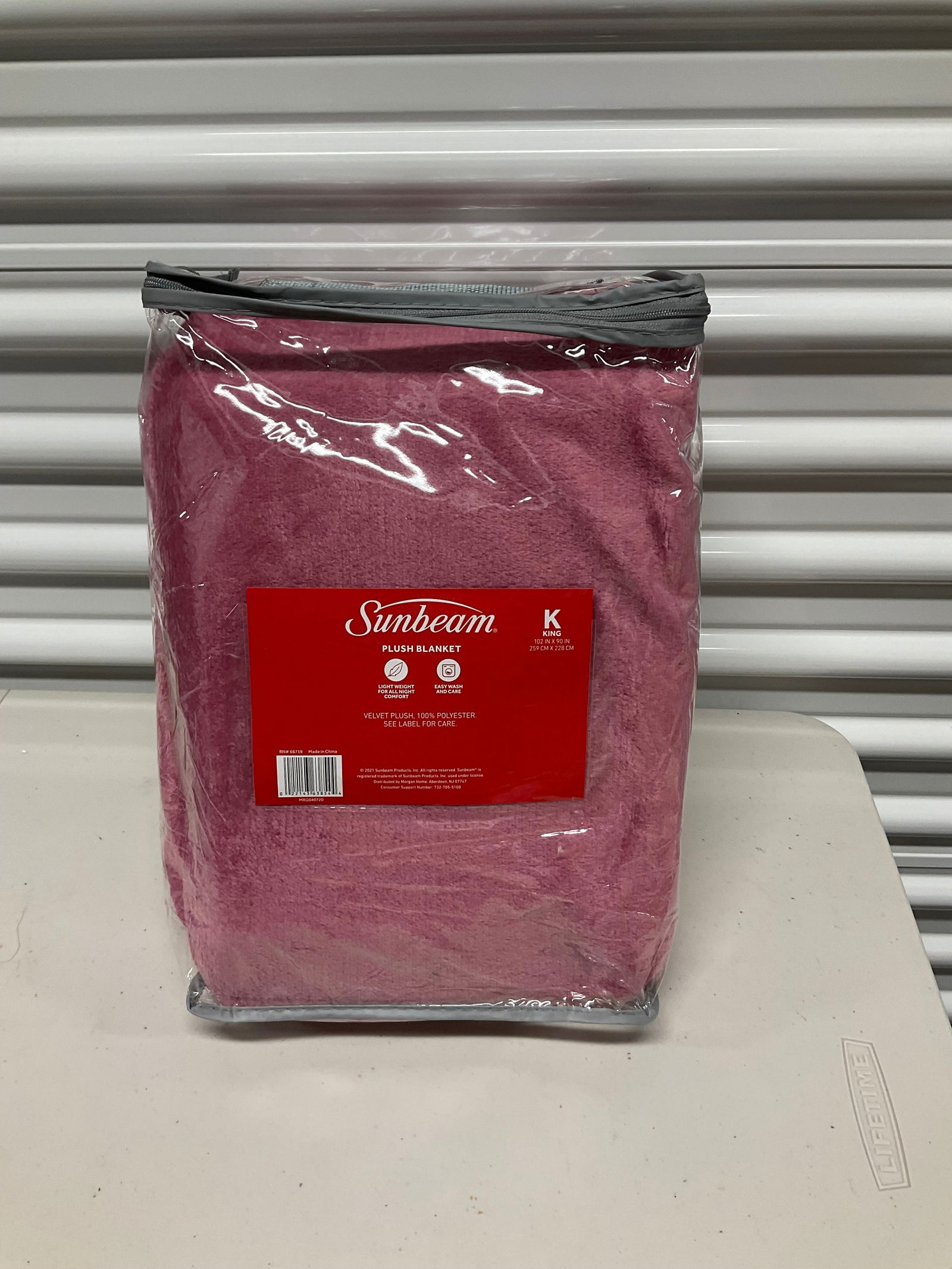 King size blanket (1 of 1)