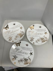 Lot of 3 decorative plates