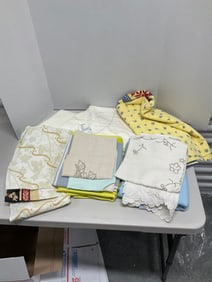 Lot of table linens