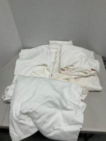 Lot of bed linens