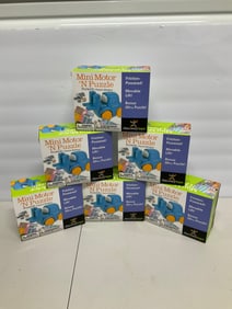 Lot of 6 mini motor and puzzles