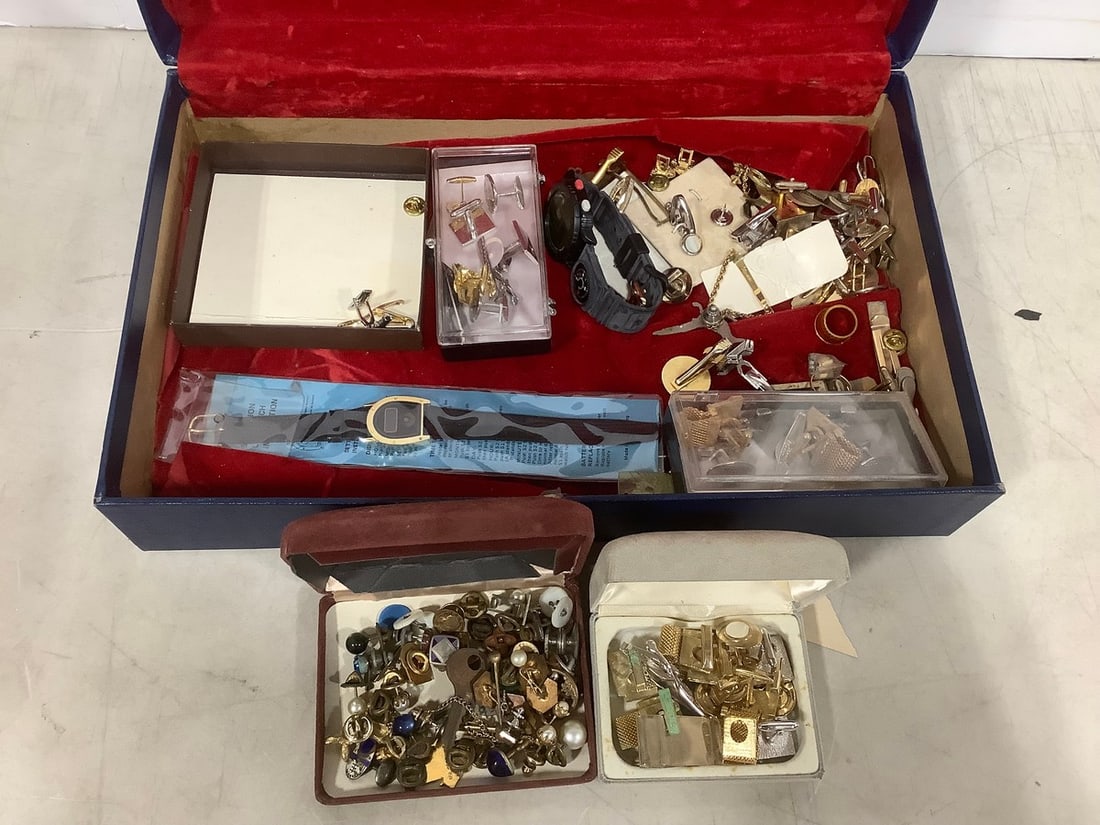Various watches, accessories, and more (1 of 1)