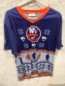 New York Islanders T-Shirt (Size: XL)