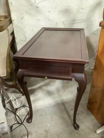 Wooden endtable with pullout tray(30.5in.x19in.x27in.)