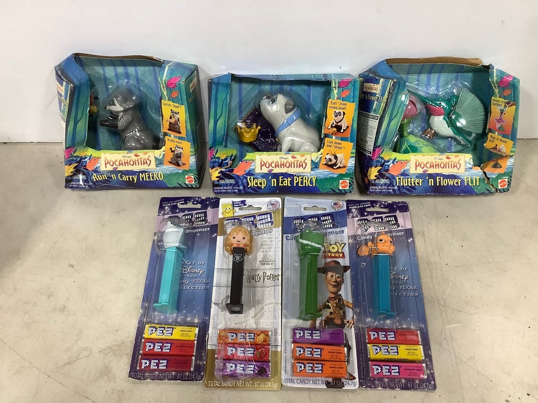 Pocahontas collectible figures and PEZ dispensers(new in box): Pocahontas collectible figures and PEZ dispensers(new in box)