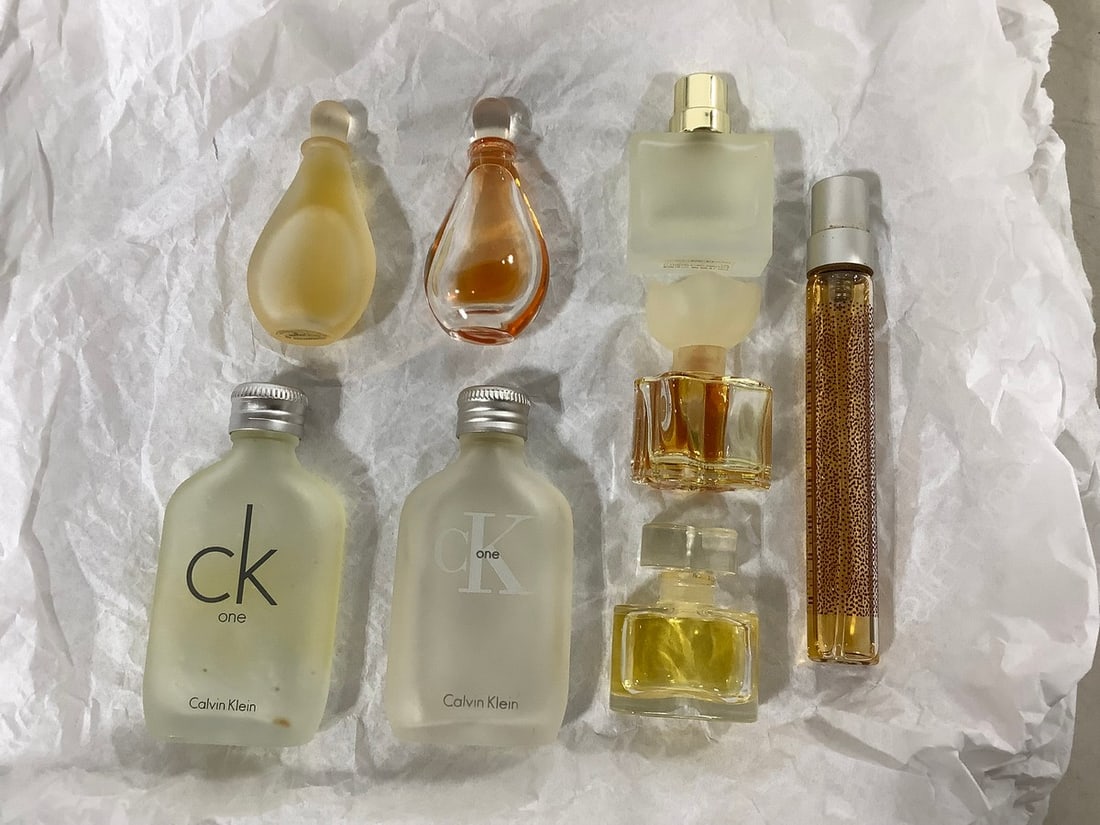 Various perfume bottles(different amounts in each) (1 of 1)