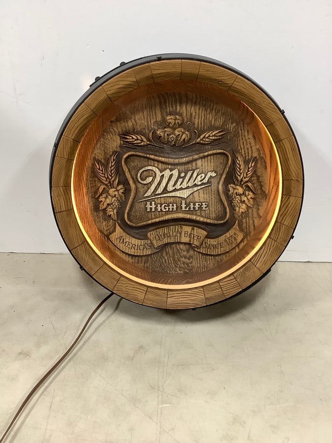 Vintage Lowenbrau faux keg wood barrel lighted sign 16x16(new) (1 of 1)