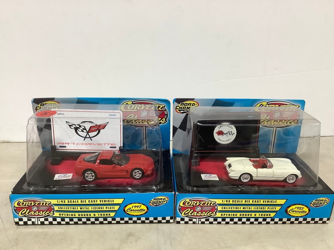 1953 and 1997 Corvette Classics diecast collectibles(new in box): 1953 and 1997 Corvette Classics diecast collectibles(new in box)