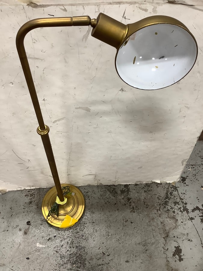 Vintage Brass Lamp (Adjustable Height) (1 of 1)