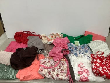 Denim clothing lot(Abercrombie & Fitch, We the Free, and more-various sizes)