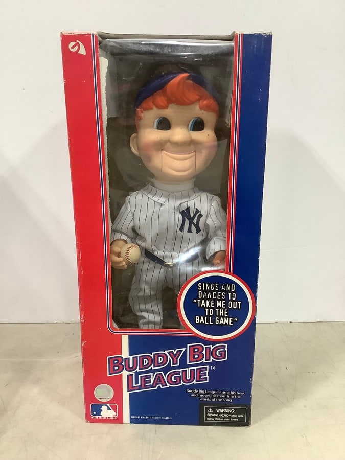 Buddy Big League MLB collectible singing figure(brand new in box): Buddy Big League MLB collectible singing figure(brand new in box)