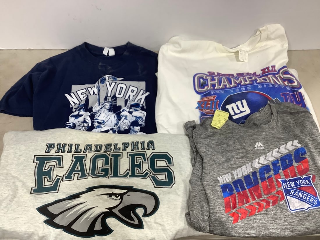 Various Sports T-Shirts/Crewneck (Various Sizes): Various Sports T-Shirts/Crewneck (Various Sizes)