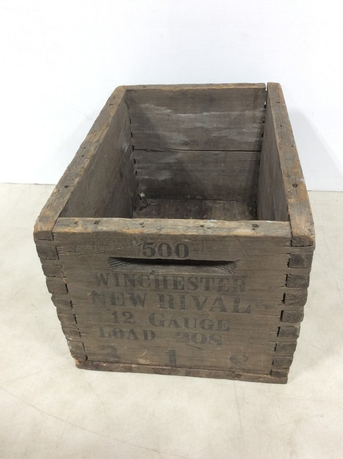 Winchester ammo vintage wooden crate(15in.x10.5in.x9in.) (1 of 1)