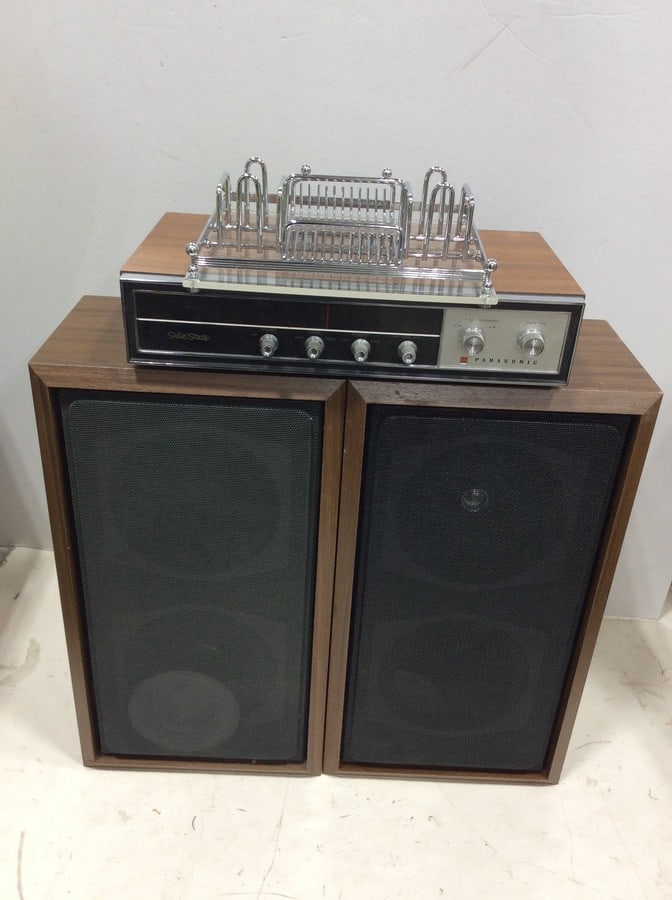 Panasonic solid state radio/speakers(model:RE-7671) (1 of 1)