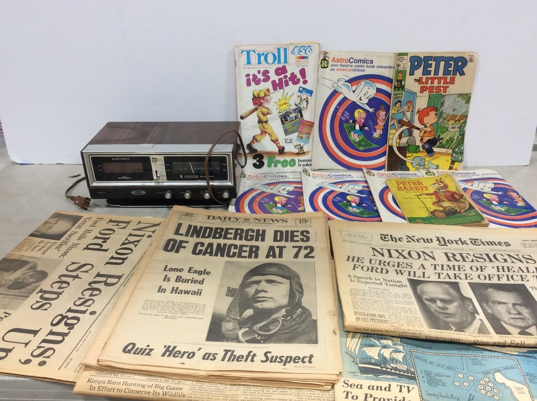 Vintage Comics, Newspapers, and Zenith Electronic Radio (1 of 1)