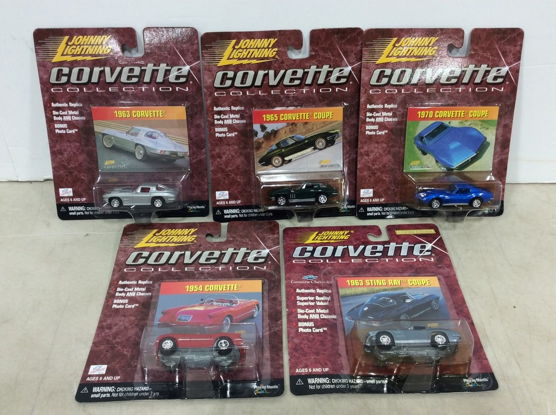 Various Johnny Lightning Corvette Die Cast Collectibles *new in box* (1 of 1)