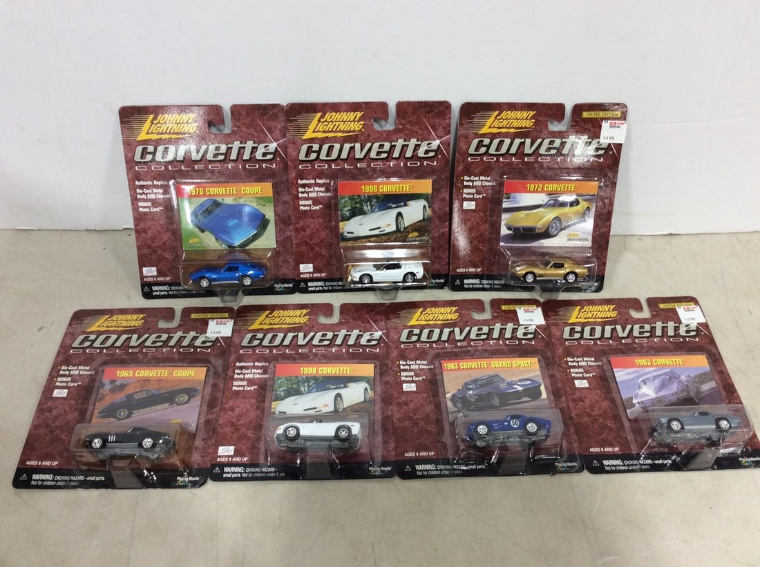 Various Johnny Lightning Corvette Die Cast Collectibles *new in box* (1 of 1)