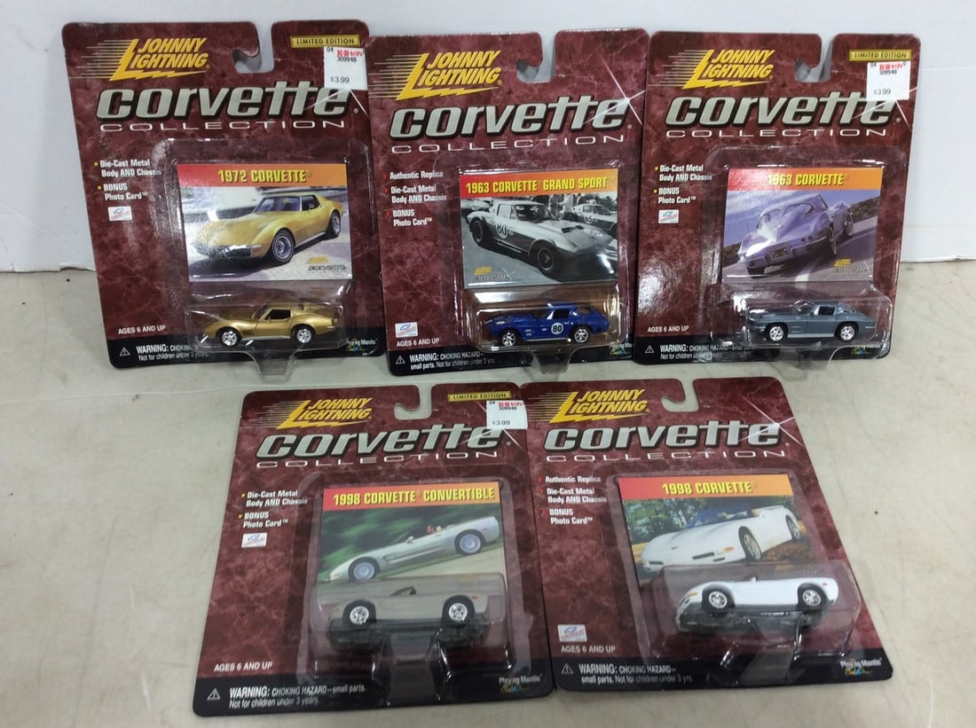 Various Johnny Lightning Corvette Die Cast Collectibles *new in box* (1 of 1)