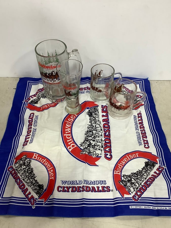 Beer mugs/glasses and handkerchief(tallest 8in.): Beer mugs/glasses and handkerchief(tallest 8in.)
