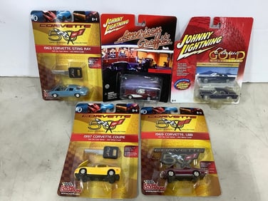 Johnny Lightning and Corvette diecast metal collectibles(new in box)