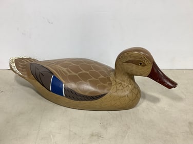 Wooden Duck Decor (16in Long)
