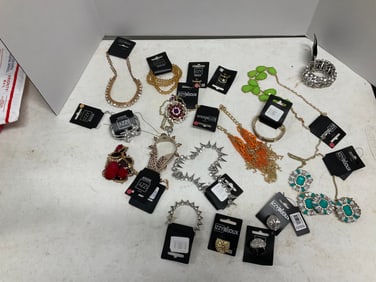 Lot of costume jewelry
