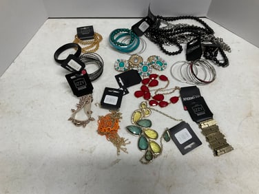 Lot of costume jewelry