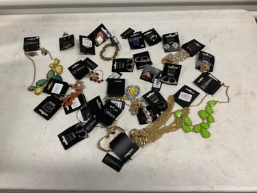 Lot of costume jewelry
