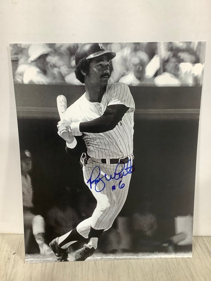 Roy White Black and White Photograph *signed* (8inx10in) (1 of 1)