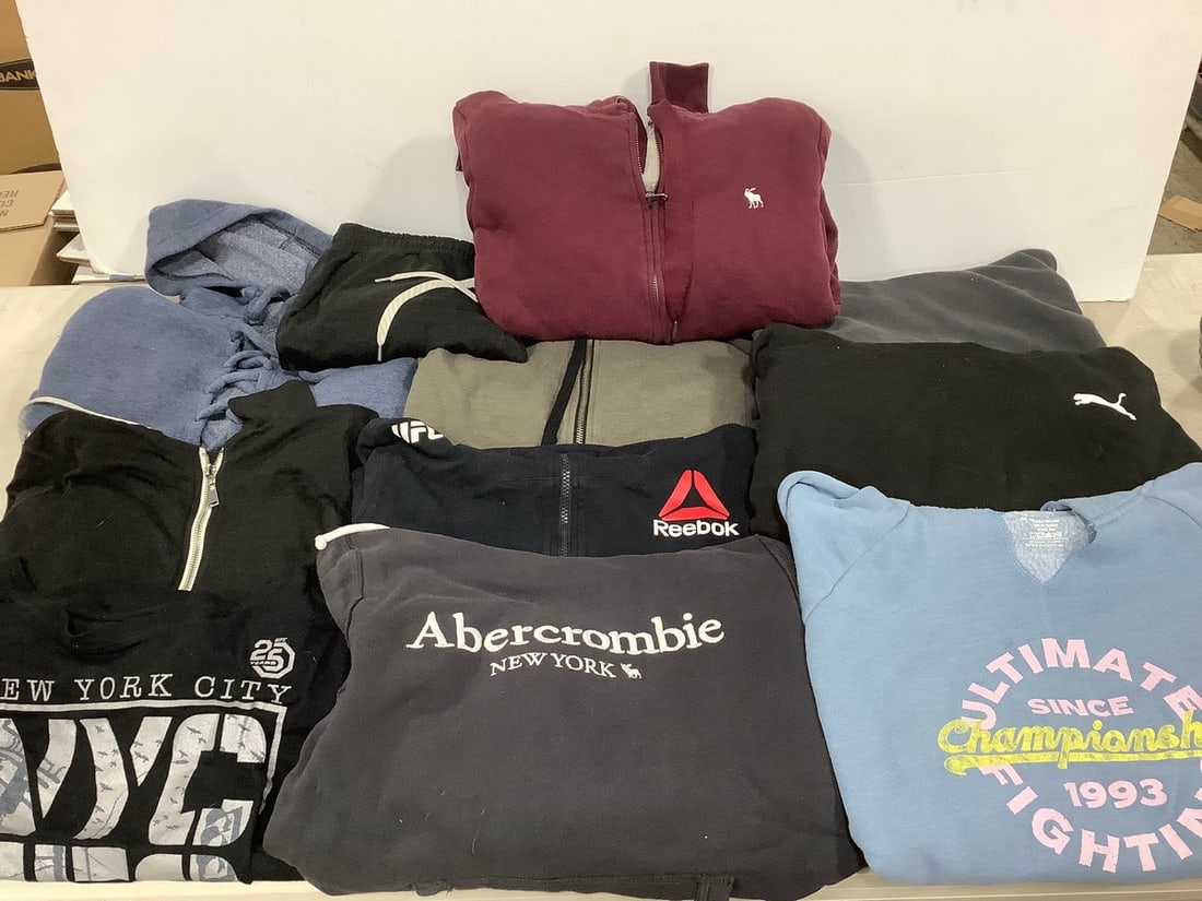 Women's clothing-various sizes(Abercrombie, Reebok, Puma, and more): Women's clothing-various sizes(Abercrombie, Reebok, Puma, and more)