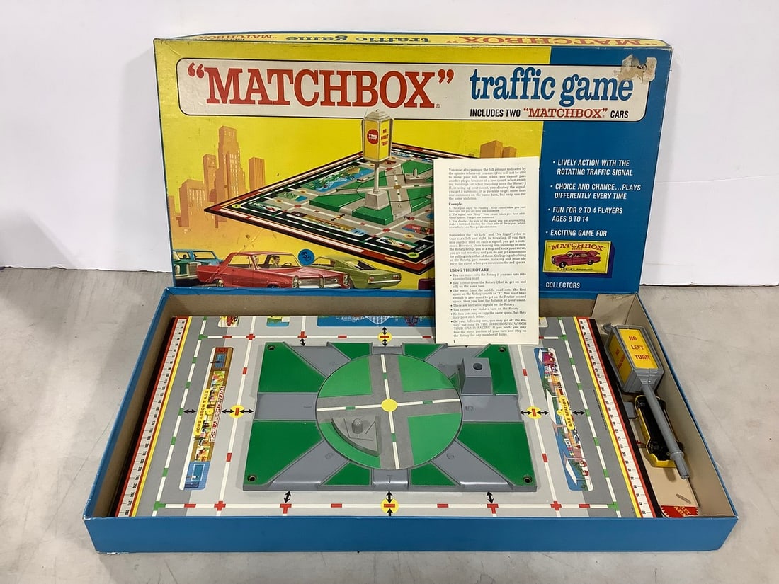 Vintage Matchbox traffic game: Vintage Matchbox traffic game