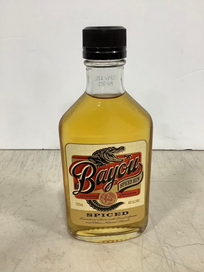 Bayou spiced rum(200mL, 40%-sealed): Bayou spiced rum(200mL, 40%-sealed)