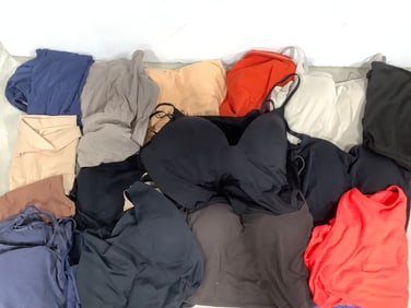 Womens Clothing - various sizes (Airism, Threadborne, Under Armour, and more)