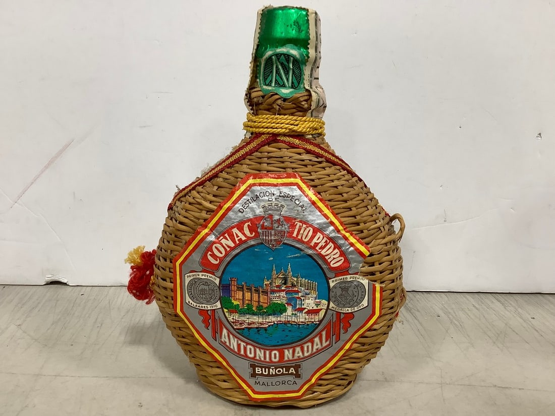 Conac Tio Pedro Liquor (unknown size and %) Sealed: Conac Tio Pedro Liquor (unknown size and %) Sealed